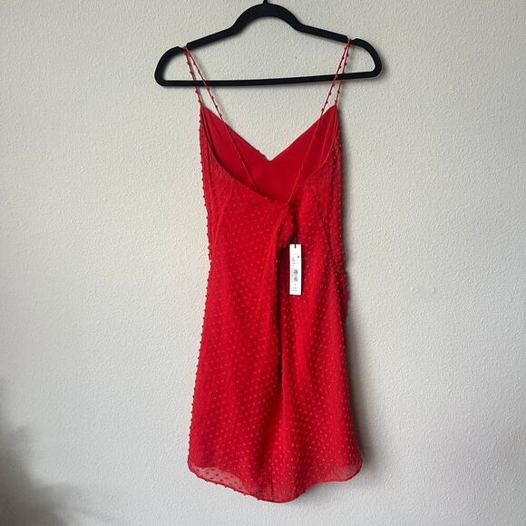 NWT Alice + Olivia Daria Ruched Mini Dress in Perfect Poppy Size 6 - Picture 4 of 8